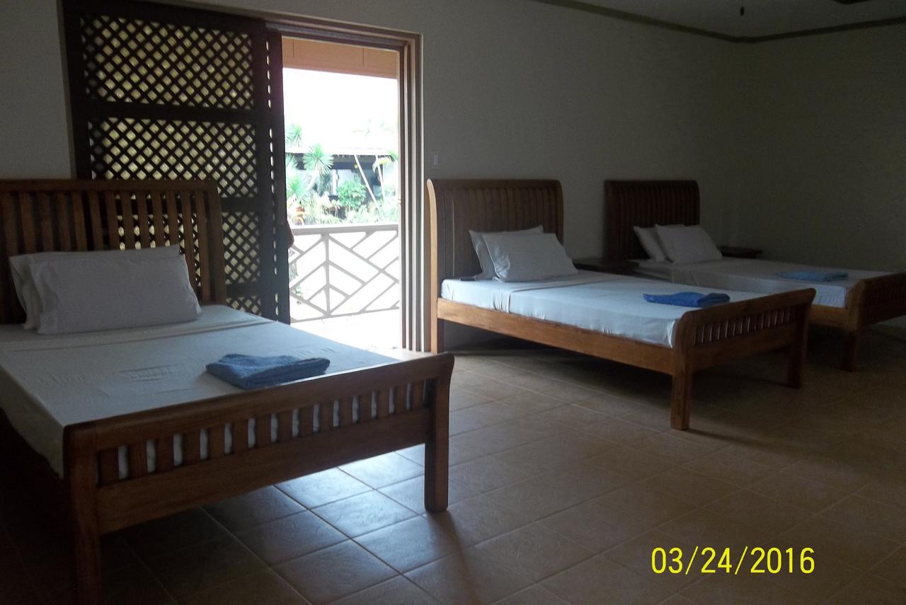 Happy Ripples Beach Resort Mabilao Esterno foto