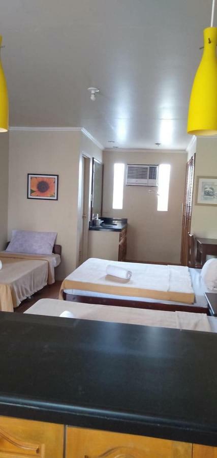 Happy Ripples Beach Resort Mabilao Esterno foto