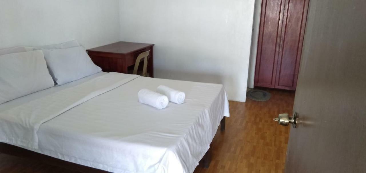 Happy Ripples Beach Resort Mabilao Esterno foto